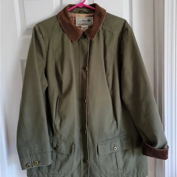 L.L. Bean Women's Barn Jacket-Barn Coat Green with Brown Collar sz1X NWT - Picture 3 of 9